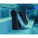Medencetisztító robot, Dolphin S3000, teljes medencetisztítás (padló, fal, vízvonal, lépcső és napozóterasz tisztítás), PowerStream navigáció, kábelcsavarodás-gátló, applikáció vezérlés, Caddy tartozékkal