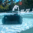 Medencetisztító robot, Dolphin EON 100, teljes medencetisztítás (padló, fal, vízvonal és lépcső tisztítás), SmartMap navigáció, UltraRun mód, applikáció vezérlés