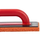 Szivacsos simító, Strend Pro Premium REDhand, fekete/piros, 28 × 14 × 1,8 cm, narancssárga finom szivacs, ABS műanyag, vakolat és fugázási munkákhoz