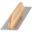 Fogazott glettvas, Strend Pro Premium, 48 × 13 cm, fogazás: 10 mm, egyenes, rozsdamentes acél lap, fa markolat