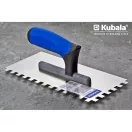 Fogazott glettvas, Kubala 0244 G11, kék nyél, 27 x 13 cm, fogazás: 10 mm, egyenes, rozsdamentes acél lap, 2K műanyag markolat