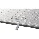 Fém aknafedlap, Strend Pro MC50, ezüst, 500 x 500 mm, zárható, lemezvastagság: 3 mm, csúszásgátló felület, UV-álló, 150 kg teherbírás