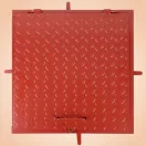 Fém aknafedlap, Strend Pro MC60, bordó, 600 x 600 mm, zárható, lemezvastagság: 3 mm, csúszásgátló felület, UV-álló, 150 kg teherbírás