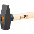 Lakatoskalapács, Strend Pro HM100, szürke, 2000 g, fa nyél, acél fej, DIN 1041, lapos/hegyes