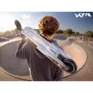 Trükkroller, SOKE XTR, ezüst/fekete, 87 cm, 11 cm 88A alumínium magos kerekek, ABEC-9 csapágy, T kormány, HIC kompresszió, Hybrid Steel fék, tripla króm bilincs, maximum 100 kg
