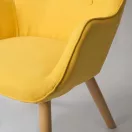 Lábtartós fotel, Sofotel Norse, sárga, lábtartóval, füles kialakítás, kárpitozott, bükkfa, filccel alábélelt lábak, levehető huzatú párna, skandináv stílus