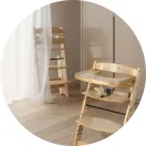 Etetőszék, Nukido Timo, fa, állítható ülés és lábtartó, levehető tálcával, 3 pontos biztonsági öv, puha betét, összecsukható, teherbírás: etetőszékként: 15 kg, székként: 50 kg