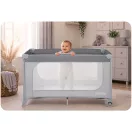 Utazó gyerekágy, Ricokids RK-240, szürke, 125 x 65 cm, magasság: 78 cm, levehető oldalsó bejárat, 2 fékezhető kerék, összecsukható, matraccal, teherbírás: 15 kg