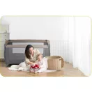 Utazó gyerekágy, Ricokids RK-241, antracit, 125 x 65 cm, magasság: 78 cm, levehető oldalsó bejárat, 2 fékezhető kerék, összecsukható, matraccal, pelenkázóasztallal, napellenzővel, teherbírás: 15 kg