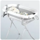 Utazó gyerekkád, Ricokids RK-287, fehér/szürke, 85 x 45 cm, 45 l, összecsukható, hőmérővel, hőérzékelős dugóval, kivehető párnával, állvánnyal, teherbírás: 45 kg, 0-3 éves korig