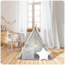 Gyereksátor, Nukido Tipi, lámpával, 116 × 107 × 110 cm, szürke, pamut, fenyőfa rudak, 2 párna és vastag matrac, hordtáska