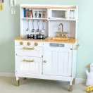 Játékkonyha, ECOTOYS, fa, 70 x 30 x 93,5 cm, fényhatásokkal, hanghatásokkal, 7 db tartozékkal, elemes (2 x AA, nem tartozék)