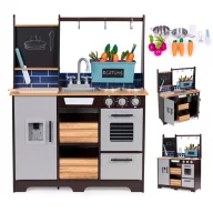   Játékkonyha, ECOTOYS, fa és műanyag, 96 x 29,5 x 74 cm, hanghatásokkal, krétatáblával, zöldséges pulttal, 11 db tartozékkal, elemes (2 x AAA, nem tartozék)