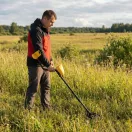 Fémdetektor, Multistore GC-1028, 96,5–120,5 cm, 21,5 cm vízálló keresőfej, LCD kijelző, 3 beállítás, pontkereső, érzékenység- és hangerőszabályzás, elemes (2 db 9V, nem tartozék)