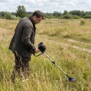 Fémdetektor, Multistore GC-1016A, 60-89 cm, 16,5 cm vízálló keresőfej, analóg kijelző, hangjelzés, 2 beállítás, elemes (2 db 9V - nem tartozék)