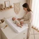 Pelenkázó lap, ECOTOYS HA-T09, csillag mintás, 85 x 50 cm, kontúros, merev HDF merevítéssel, PVC felületű, könnyen tisztítható, magasságmérővel