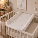 Pelenkázó lap, ECOTOYS HA-T09, csillag mintás, 85 x 50 cm, kontúros, merev HDF merevítéssel, PVC felületű, könnyen tisztítható, magasságmérővel