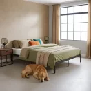 Fém ágykeret, ModernHome GIC-BF03, 135 x 190 cm, fekete, fém és fa, fém ágykeret, minimalista, 400 kg teherbírás