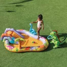 Felfújható vízi játék, Intex Dino Park, 201 × 157 × 69 cm, zöld, dinoszaurusz mintás, csúszdával, labdákkal, locsolótömlőre csatlakoztatható zuhannyal (56139)