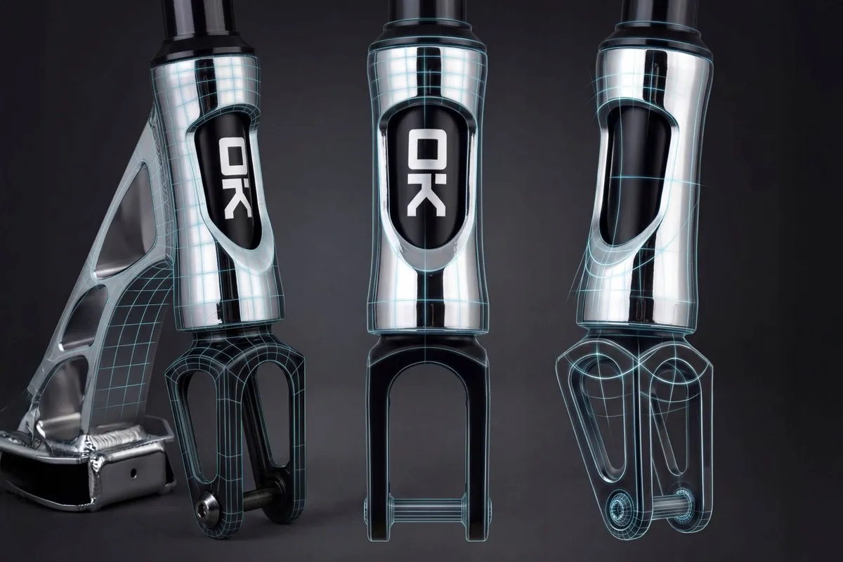 Trükkroller, SOKE XTR, ezüst/fekete – 15. kép Trükkroller, SOKE XTR, ezüst/fekete – 15. kép