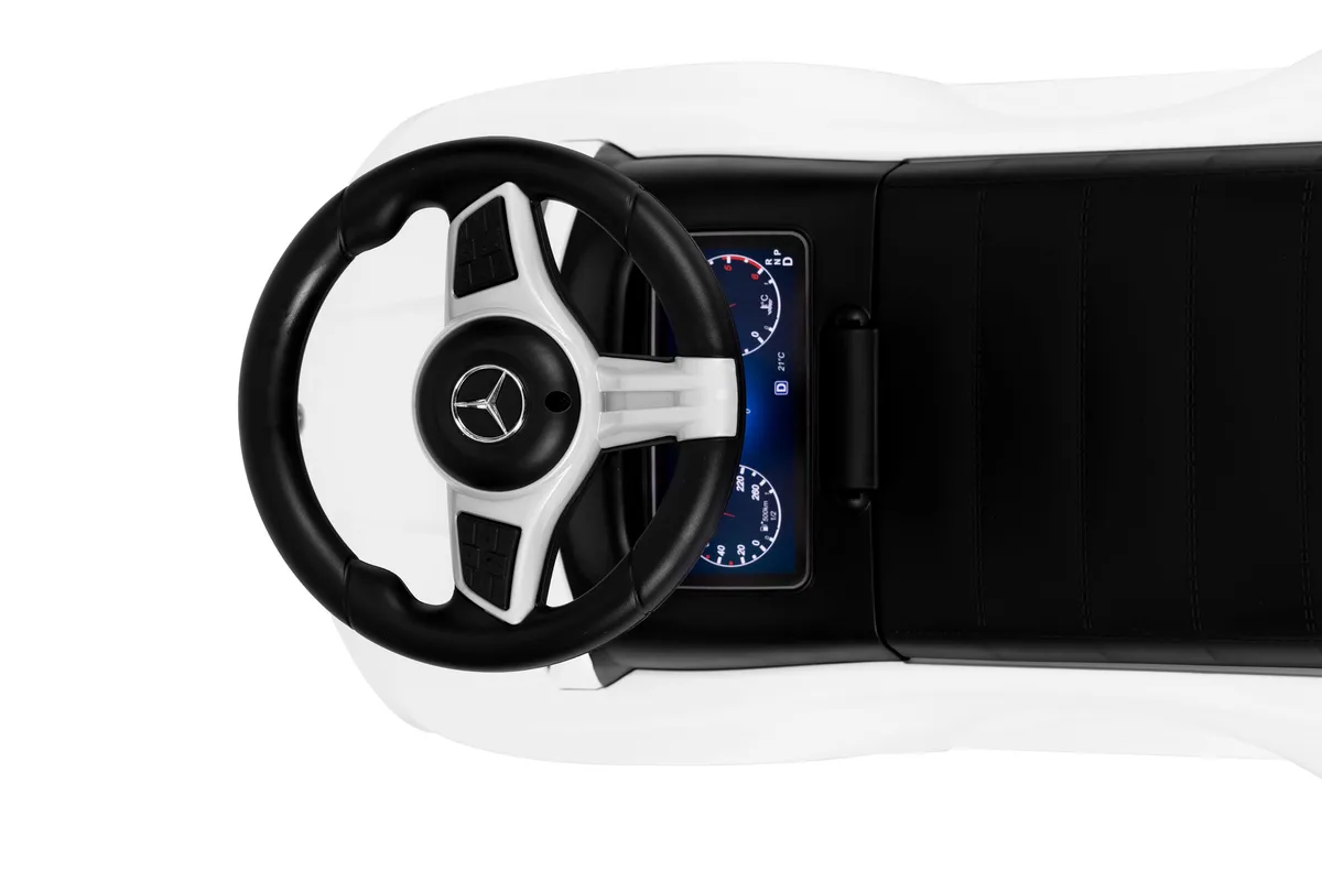 Bébitaxi, Multistore 667, Mercedes C-osztály – 3. kép