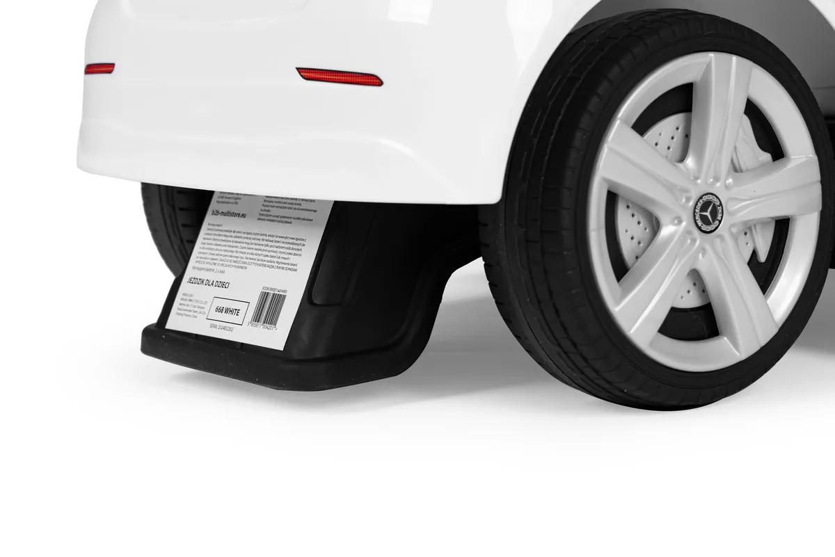 Bébitaxi, Multistore 668, Mercedes C-osztály – 5. kép