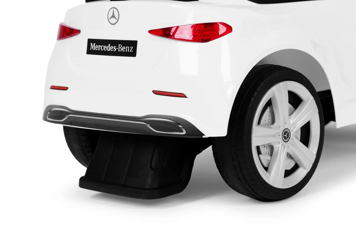 Bébitaxi, Multistore 667, Mercedes C-osztály – 4. kép