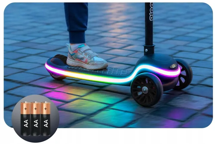 Háromkerekű roller, Ricokids Leddi, fekete – 7. kép Háromkerekű roller, Ricokids Leddi, fekete – 7. kép